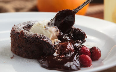 Healthy chocoladesoufflé met frambozen