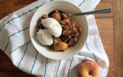 Paleo Perzik Cobbler met Kokosijs Recept